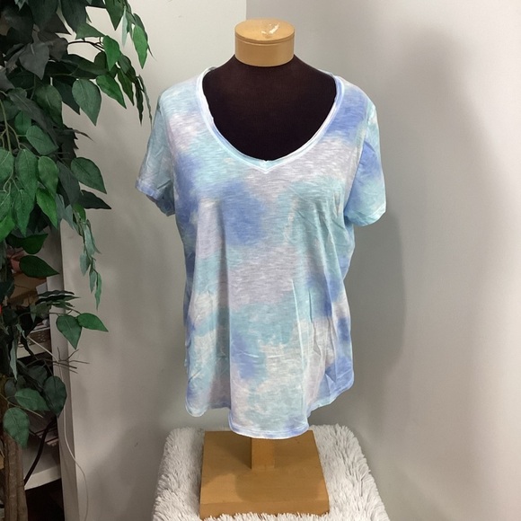 So the perfect tee-short sleeve tee Woman’s size XLarge Multi color tie … - Picture 1 of 14